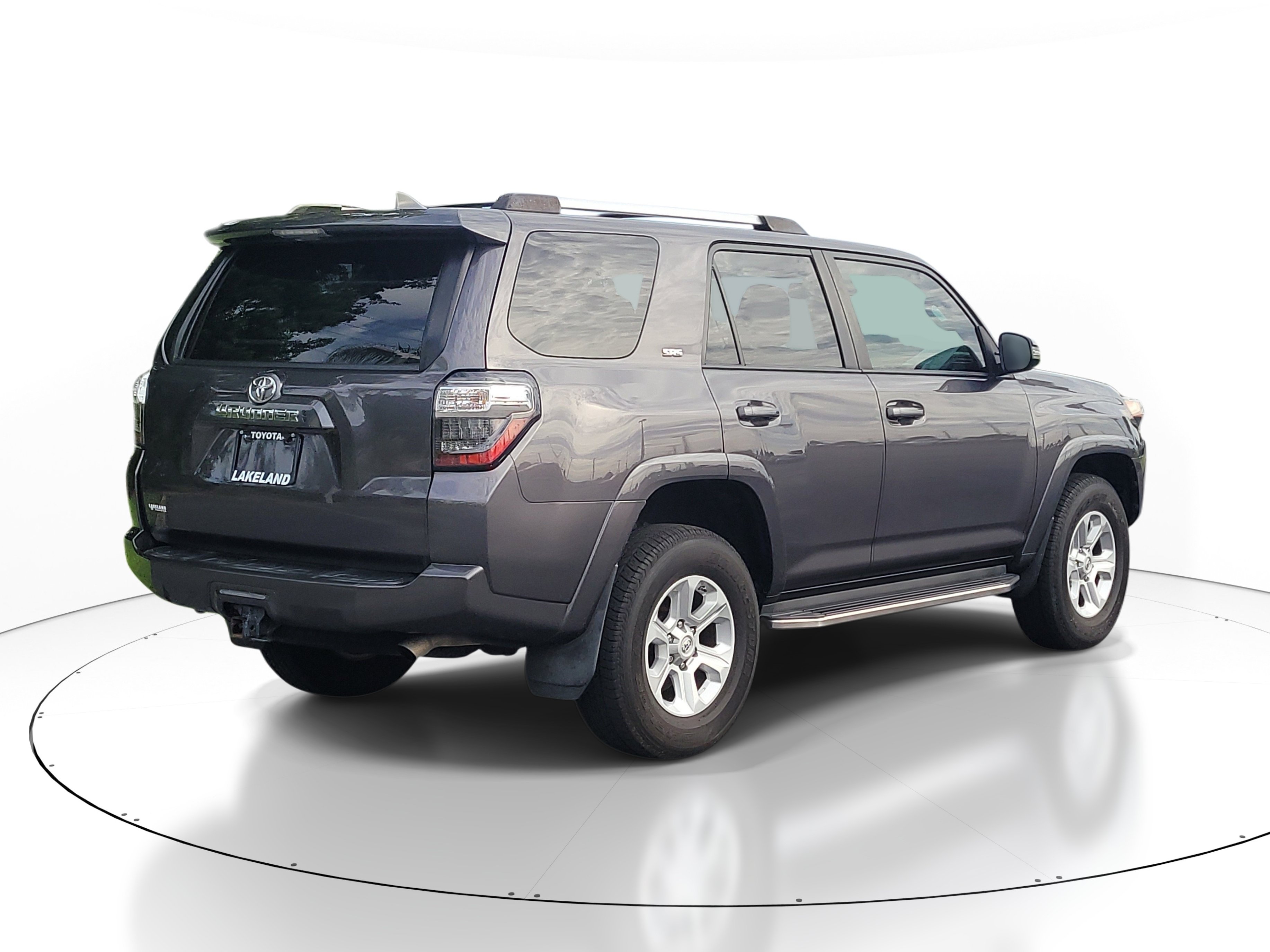 Used 2020 Toyota 4Runner SR5 Premium w/ Moonroof Package AWD/4WD image 7