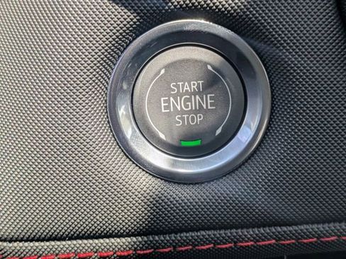 New 2025 Chevrolet Colorado Z71 w/ Technology Package AWD/4WD image 26