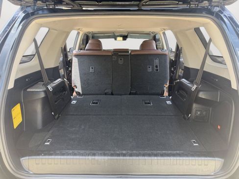 Used 2022 Toyota 4Runner Limited AWD/4WD image 25