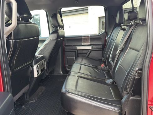 Used 2017 Ford F250 Lariat w/ Lariat Value Package AWD/4WD image 10