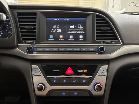 Used 2018 Hyundai Elantra SEL image 16