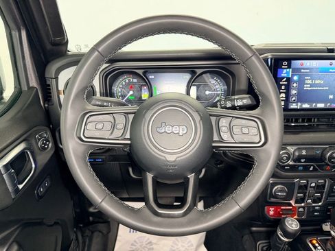Used 2025 Jeep Wrangler Unlimited Sport S 4xe AWD/4WD image 15