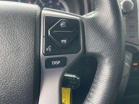 Used 2019 Toyota 4Runner SR5 AWD/4WD image 20
