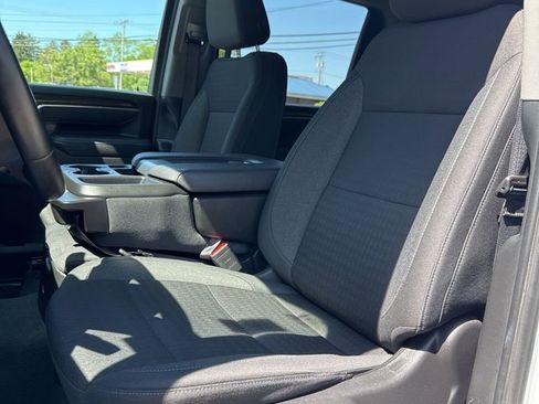 Used 2025 Chevrolet Silverado 2500 LT w/ Convenience Package AWD/4WD image 29