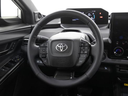 Certified 2026 Toyota bZ AWD/4WD image 18
