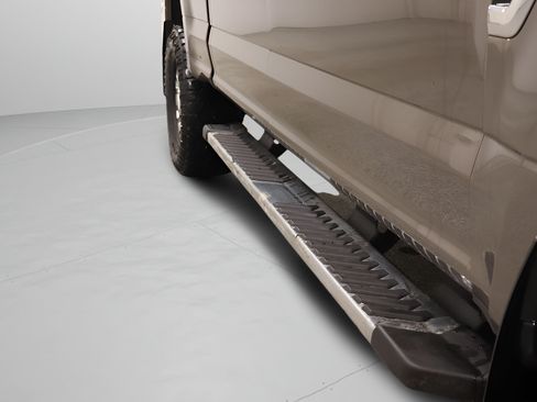 Used 2019 Ford F250 Lariat w/ Lariat Ultimate Package AWD/4WD image 34
