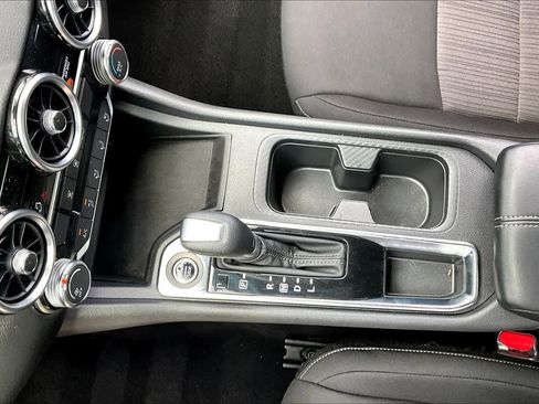 Used 2025 Nissan Sentra SV w/ Trunk Package FWD image 16