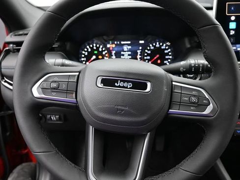 New 2026 Jeep Compass Latitude AWD/4WD image 25