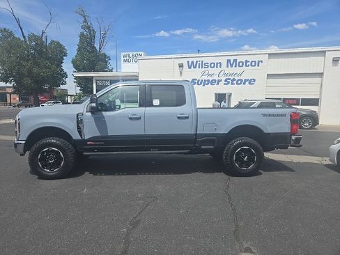 Used 2025 Ford F350 Lariat w/ Tremor Off-Road Package AWD/4WD image 8