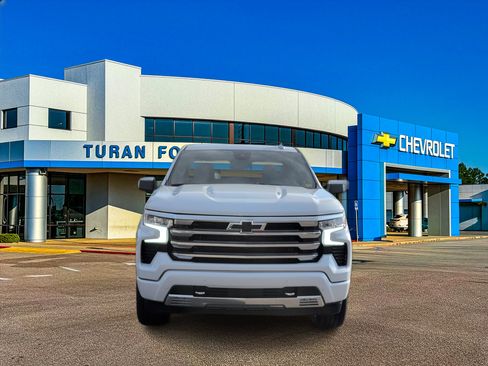 New 2026 Chevrolet Silverado 1500 High Country image 10