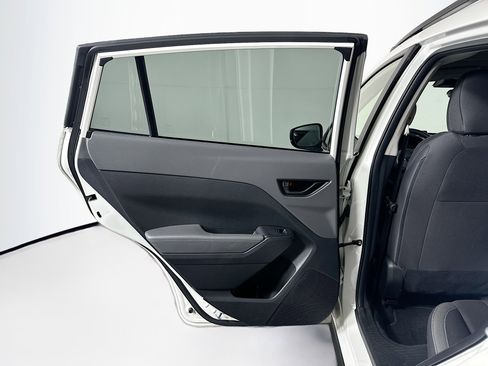 Used 2025 Subaru Crosstrek 2.0i Premium image 26