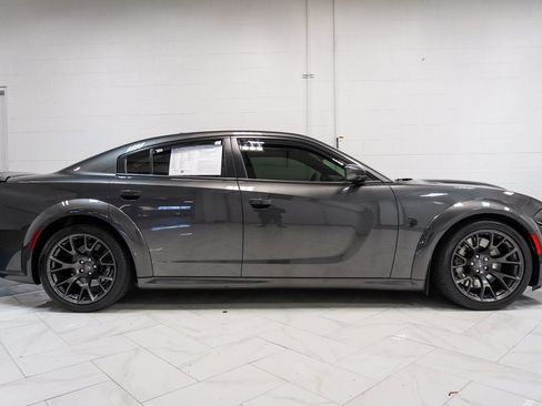 Used 2022 Dodge Charger SRT Hellcat w/ SRT Black Package image 29