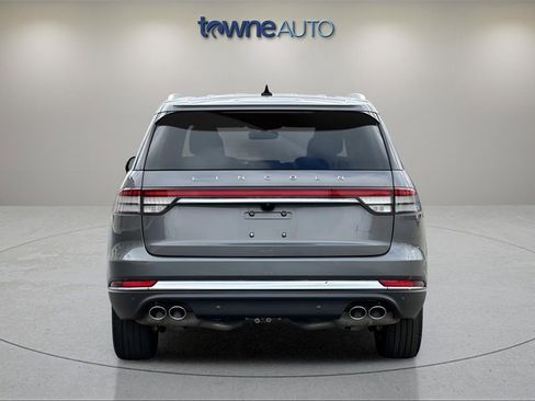 Used 2024 Lincoln Aviator Reserve w/ Elements Package Plus image 4