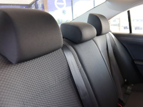 Used 2014 Volkswagen Jetta S image 37