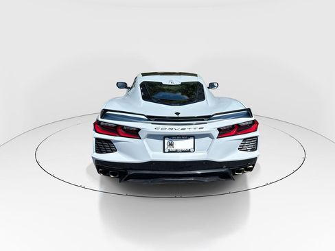 Used 2022 Chevrolet Corvette Stingray Preferred Cpe w/ Z51 Performance Package RWD image 7