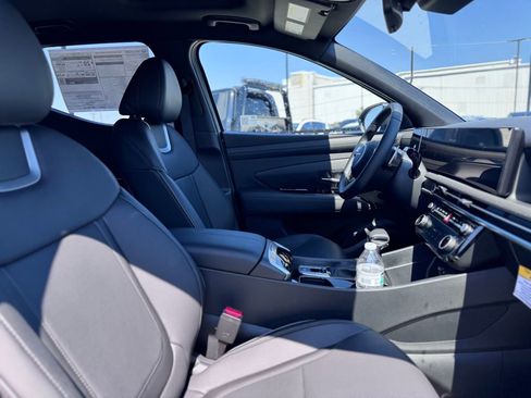 New 2026 Hyundai Santa Cruz Limited AWD/4WD image 11