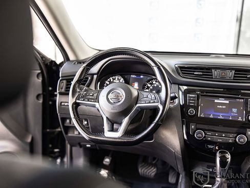 Used 2020 Nissan Rogue SV AWD/4WD image 36