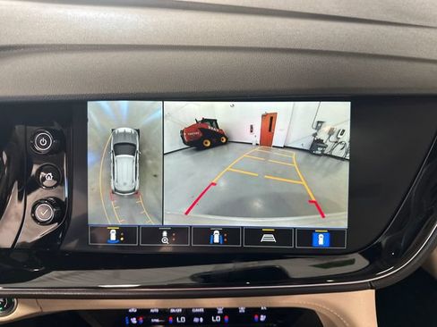 Used 2023 Buick Envision Avenir AWD/4WD image 15
