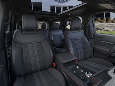 New 2026 Ford Explorer ST-Line w/ ST-Line Street Pack image 10