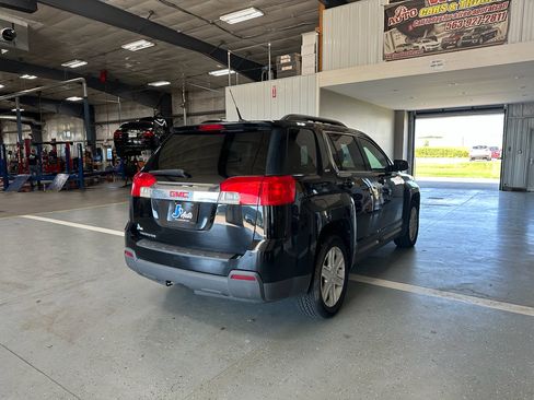 Used 2011 GMC Terrain SLT image 5