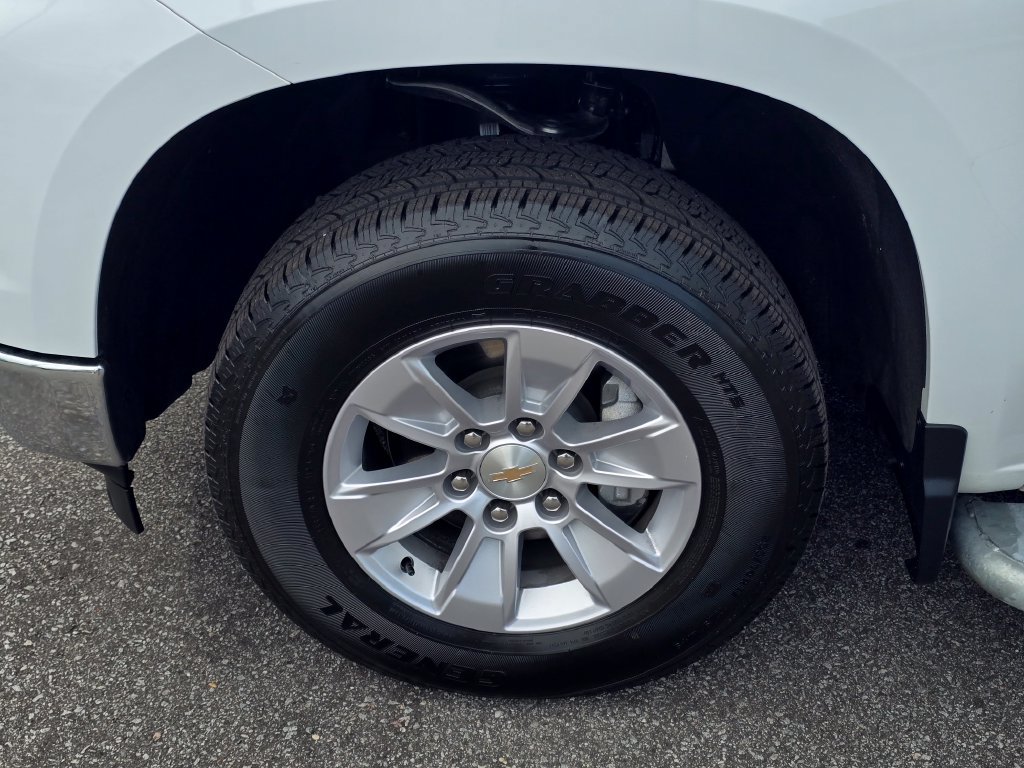 Certified 2025 Chevrolet Silverado 1500 W/T RWD image 27