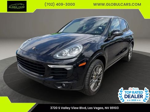 Used 2017 Porsche Cayenne AWD/4WD image 1