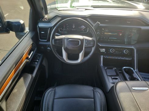 Used 2024 GMC Sierra 3500 Denali w/ Denali Reserve Package image 10