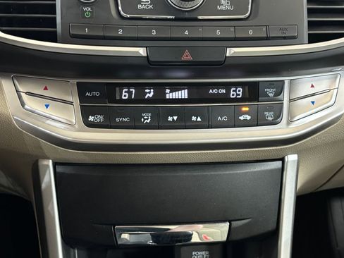 Used 2015 Honda Accord LX image 18