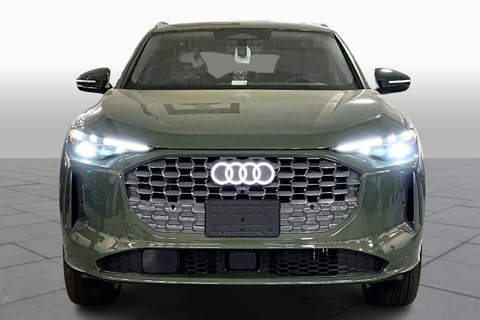 Used 2026 Audi Q5 Premium w/ Premium Plus AWD/4WD image 3