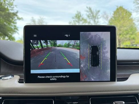 Used 2023 Lincoln Aviator Reserve w/ Equipment Group 201A image 17