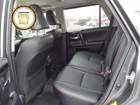 Used 2019 Toyota 4Runner TRD Off-Road Premium image 9