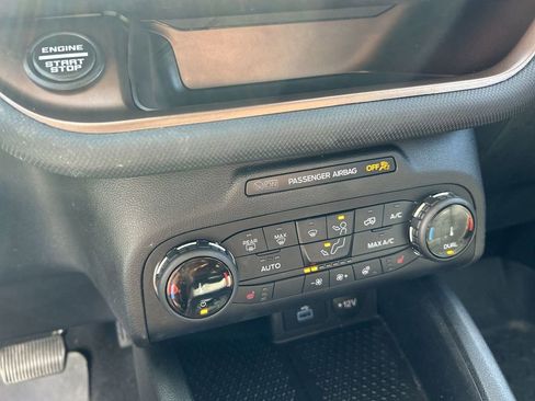 Used 2022 Ford Bronco Sport Outer Banks AWD/4WD image 21