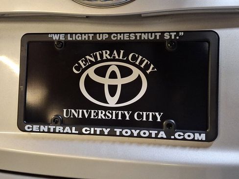 Used 2012 Toyota Prius Three image 30