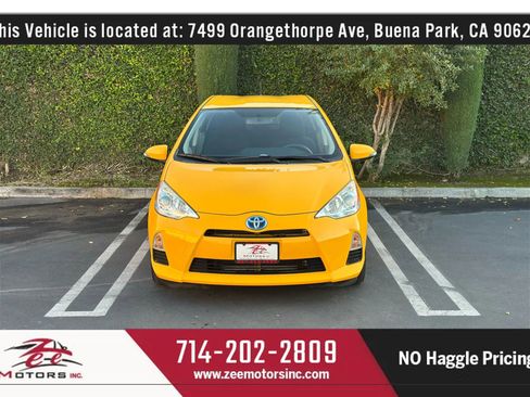 Used 2014 Toyota Prius C Two image 3
