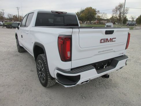 New 2026 GMC Sierra 1500 AT4 image 7
