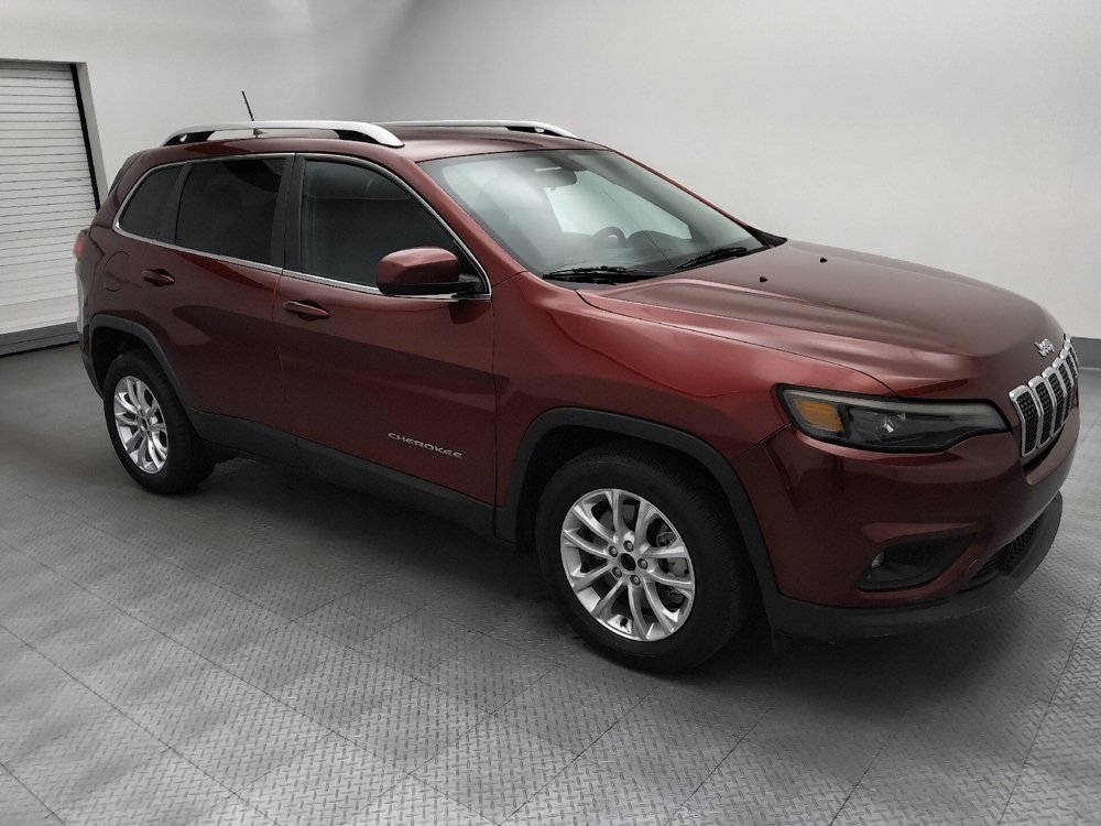 Used 2019 Jeep Cherokee Latitude w/ Popular Appearance Group FWD image 13