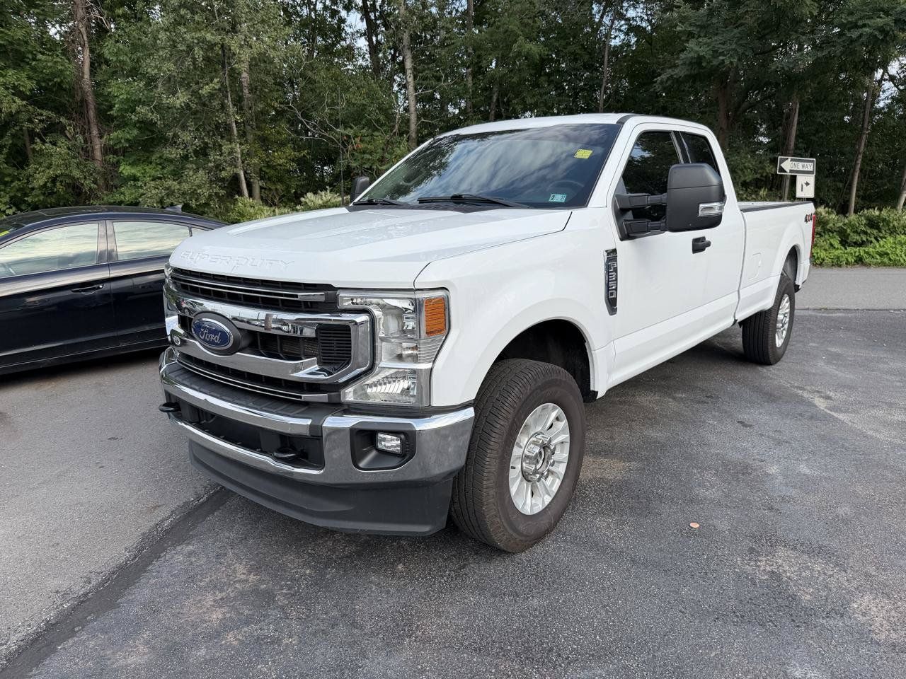 Used 2022 Ford F350 XLT w/ XLT Value Package AWD/4WD image 1