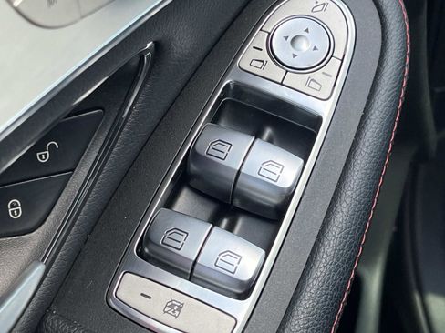 Certified 2022 Mercedes-Benz GLC 43 AMG 4MATIC image 19