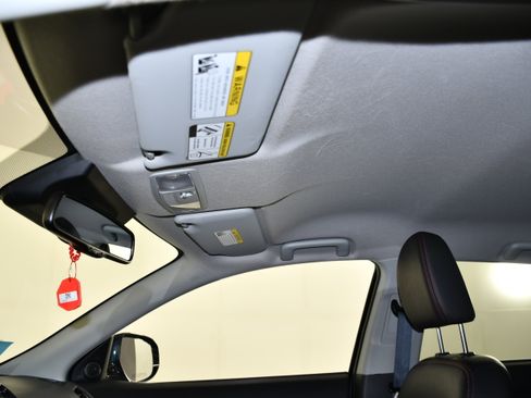 Used 2023 Mitsubishi Outlander Sport SE AWD/4WD image 38