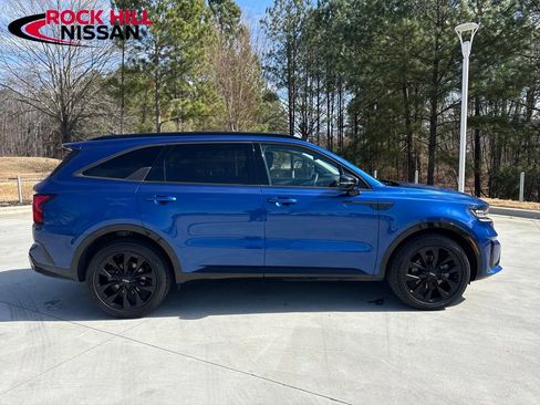 Used 2023 Kia Sorento SX image 8