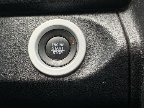 Used 2018 RAM 1500 Sport image 22