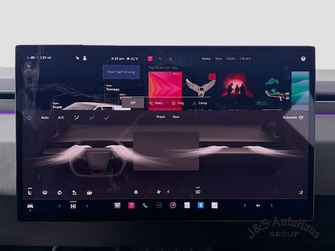 Used 2024 Tesla Cybertruck AWD Crew Cab image 21