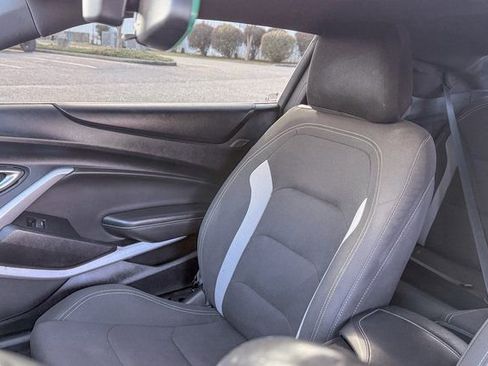 Used 2021 Chevrolet Camaro LT w/ RS Package image 18