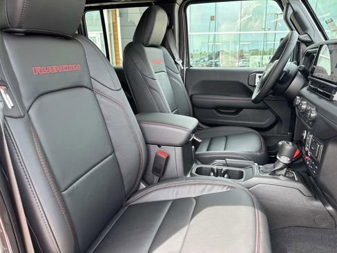 New 2026 Jeep Wrangler Unlimited Rubicon image 11