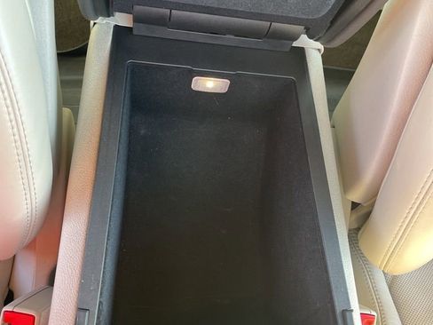 Used 2020 Lincoln Continental AWD w/ Premium Package image 40