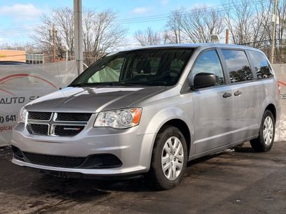 Used 2019 Dodge Grand Caravan SE