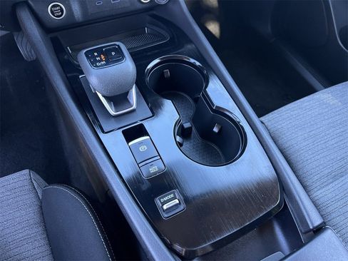 Certified 2023 Nissan Rogue SV image 16