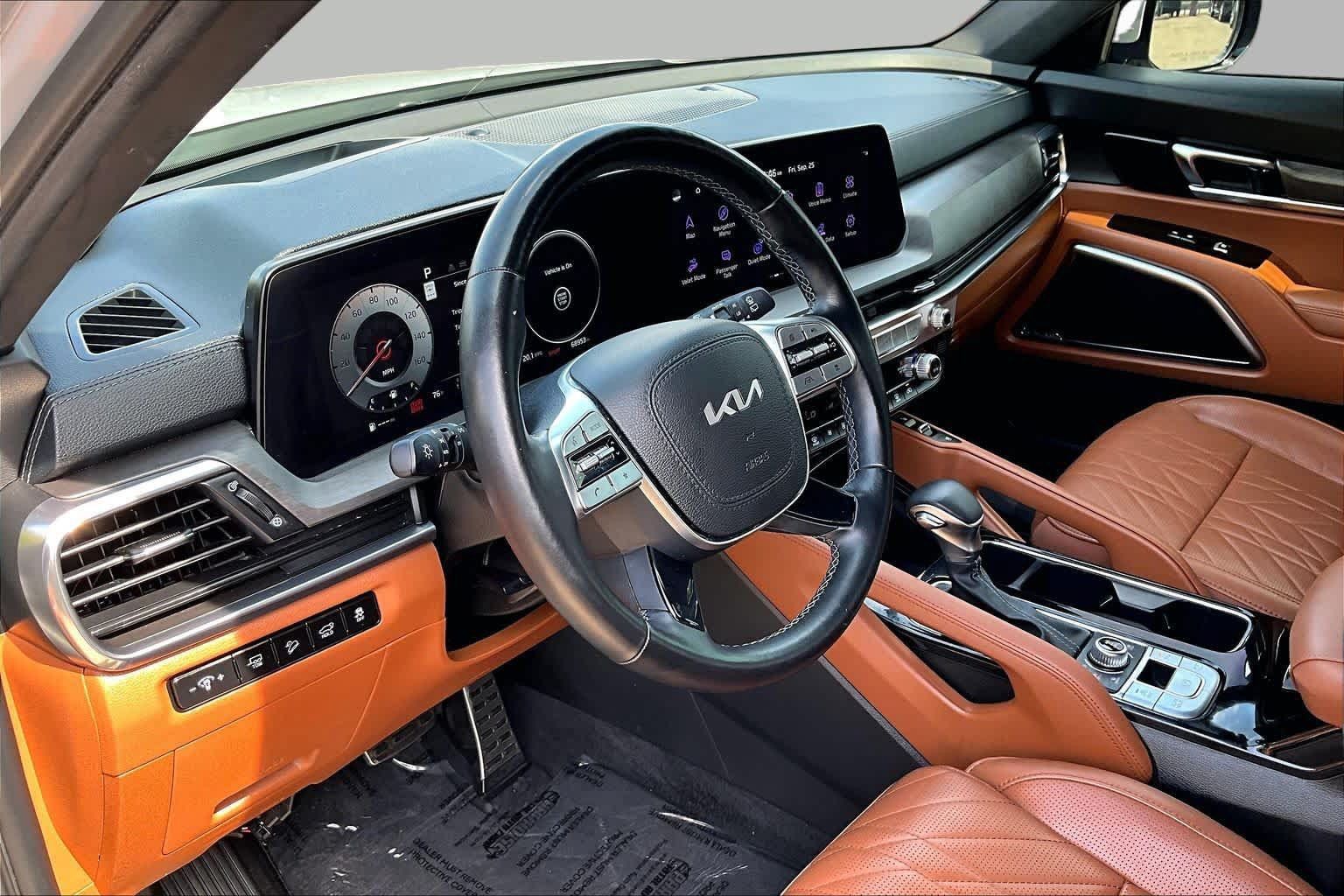Used 2023 Kia Telluride SX Prestige X-Pro AWD/4WD image 18