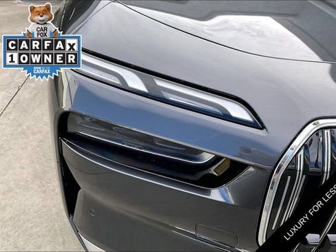 Used 2023 BMW i7 xDrive60 AWD/4WD image 27