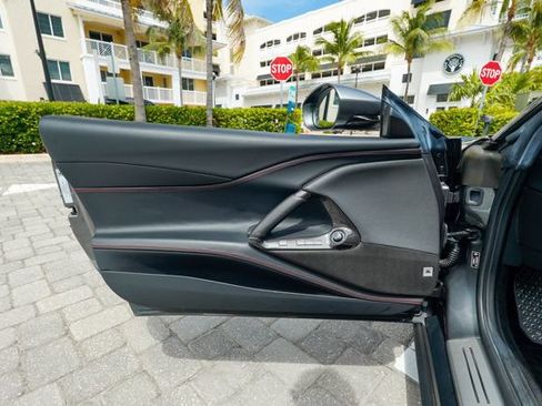 Used 2020 Ferrari 812 Superfast RWD image 57